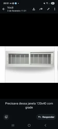 Janela vitrô 40x120 com grade e vidro