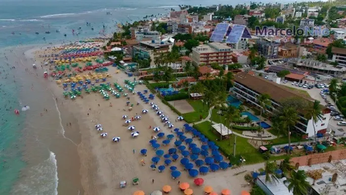 Apartamento na Orla de Porto de Galinhas, 144m2, 04 Suítes, 02 Vagas