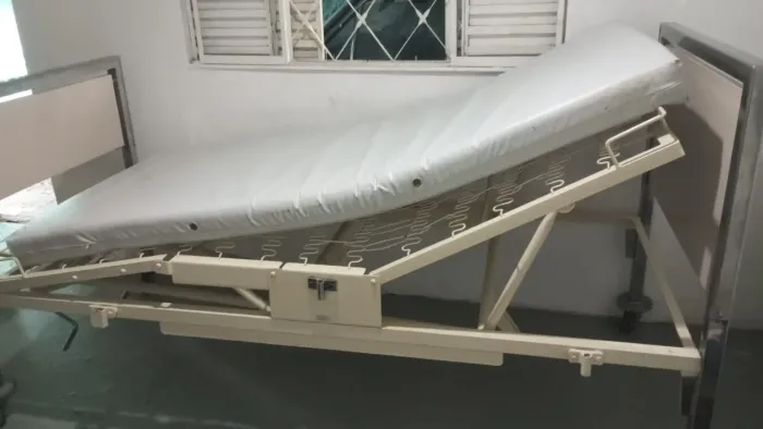 Cama hospitalar