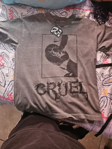 Ewcruel grey punch 