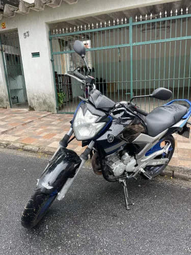 Yamaha fazer 250 2015