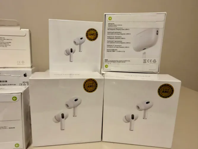 AirPods, AirPods Pro 2 geração e Carregador tipo C