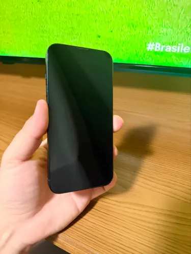 IPhone 13 256gb bateria 84%