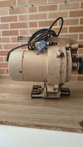 Motor de máquina industrial reta 