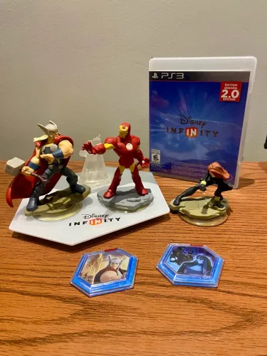Disney Infinity PS3 Completo + Base + Bonecos Marvel Originais