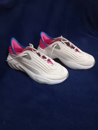 Adidas Originals Adifom SLTN na cor "Cream Pink White" (aceito oferta)