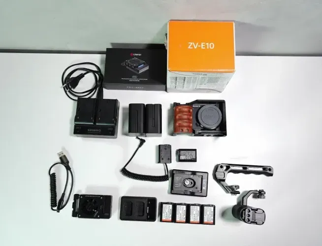 Sony Zv-e10 - Equipamento Completo + Kit De Acessórios