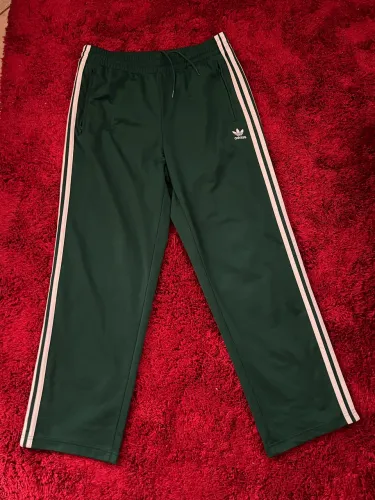 Calça adidas originals 