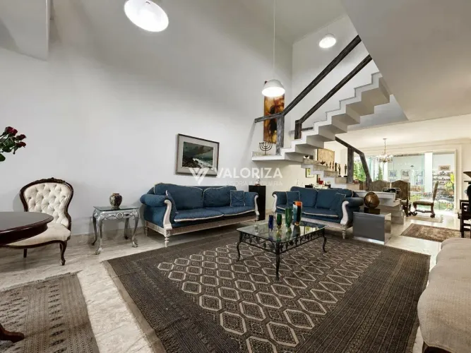 Casa comercial para locação, ideal para clínicas e escritórios de alto padrão e comércio e