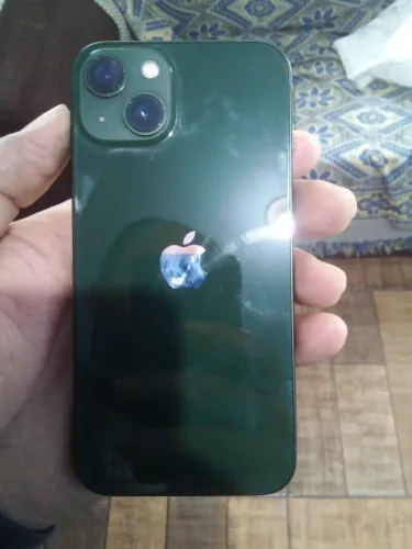 iPhone 13