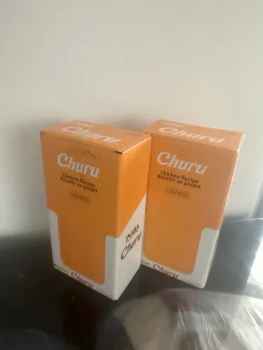 Churu Gatos Chicken -Caixa de 4 envelopes com 4 sachês cada