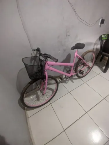 Vendo bicicleta Aro 26 feminina SAMY .