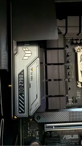 Vendo i9 13900k + TUG GAMING Z790 PLUS WI-FI