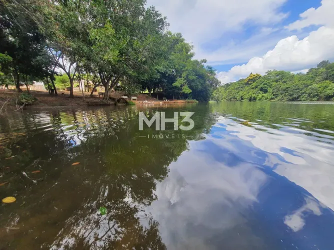 Terreno à venda, cerca de 1.630m², declive no Cond. Morada das Nascentes, Joaquim Egídio