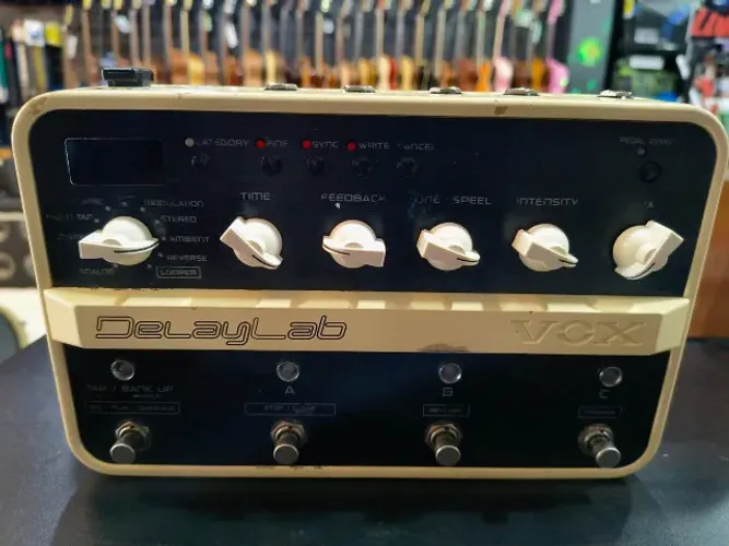 Pedal Vox Delaylab usado Mixer Instrumentos Musicais