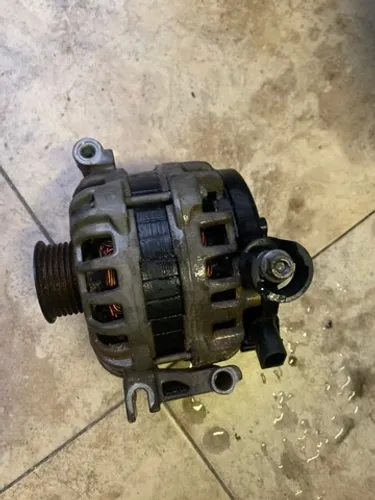 alternador  fiat strada/punto/linea/idea/etork 1,8/16v original