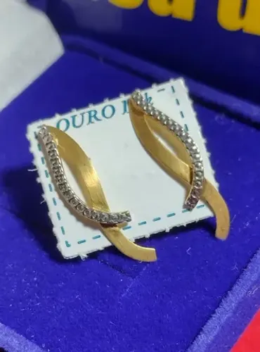 Brinco Amarelo Ouro Branco Peso 1.70 Gramas 20 mm Brilhoso