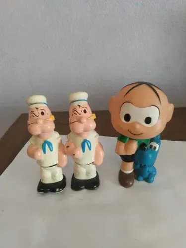 Bonecos antigos
