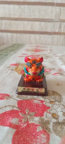 Escultura tradicional chinesa de tigre