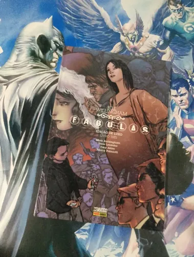 FÁBULAS EDIÇÃO DE LUXO LIVRO TRÊS