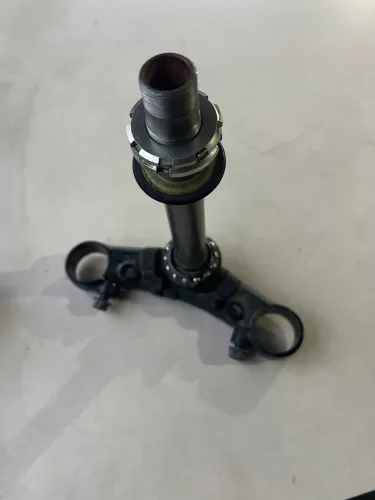Mesa Inferior Honda Twister Cb 250f 2021 Original