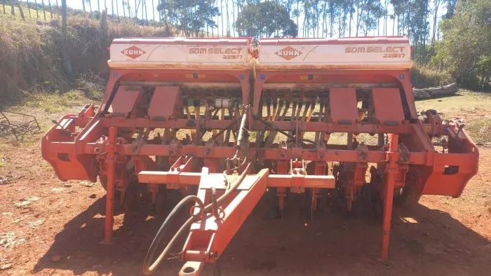 Plantadeira / Semeadora Kuhn SDM Select 22/17
