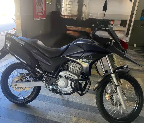Vendo XRE 300 ano 2012