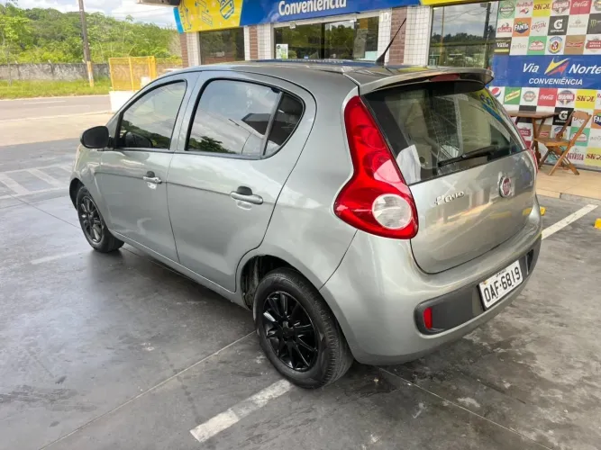 Fiat Palio Attractive 1.0 EVO Fire Flex 8V 5P 2012