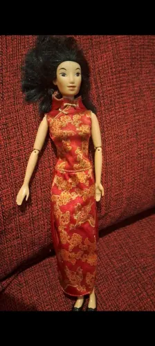 Boneca Princesa Mulan 