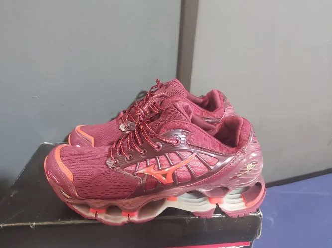 Tenis mizuno prophecy tam 37