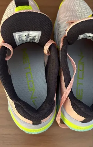 1 tênis nike metcon 8 feminino rosa/verde academia cross training