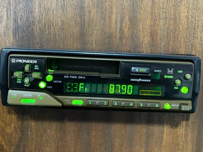 Toca fita rádio e com Bluetooth Pioneer KEH-P5650