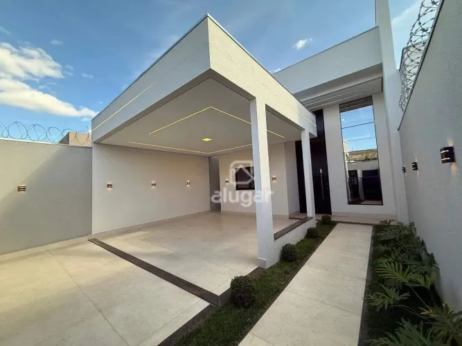Casa à venda, 3 quartos, 1 suíte, 2 vagas, Planalto - Montes Claros/MG - R$ 690.000,00 - A