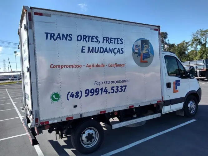 Frete e mudança