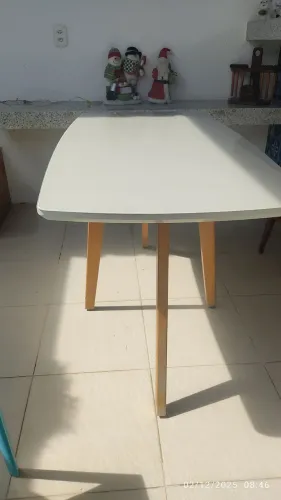 Mesa de vidro de jantar 67 Largura por 1,37 comprimento