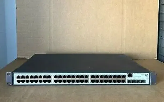 Switch HP 1910 48G 48 Portas Gigabit e 4 Portas SFP Je009a