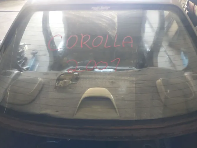 Vidro vigia Corolla 2001/02