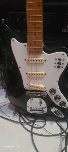 Guitarra giannini supersonic 