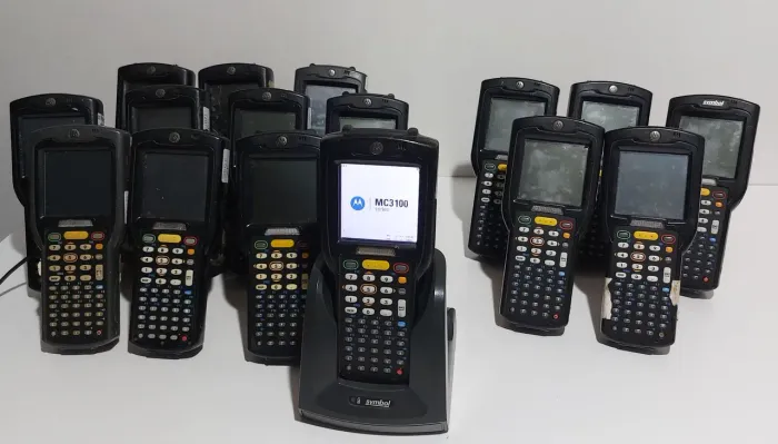 Lote com 17 Coletores de Dados Motorola MC3000 MC3100 Barato! Usados sem Garantia