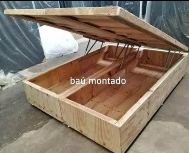 Baú Montado em Madeira temos dois tecidos