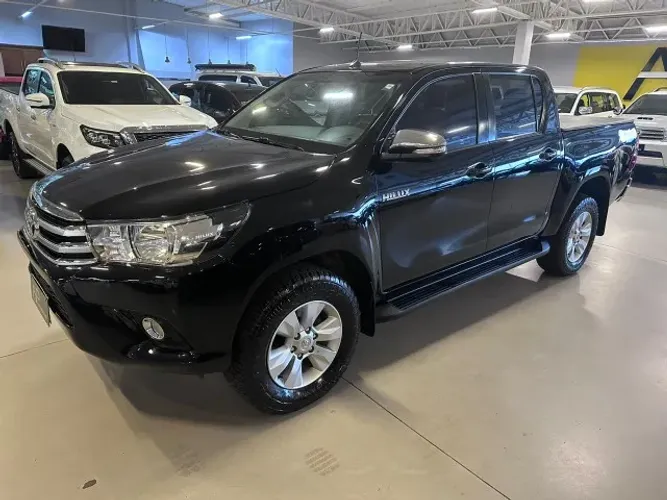 Toyota Hilux CD SRV 4X4 2.8 TDI Diesel Aut. 2017