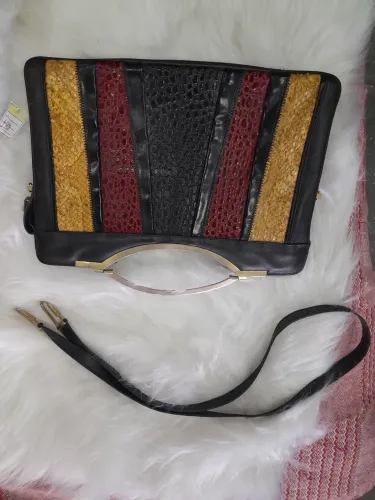 Bolsa de mão vintage em couro