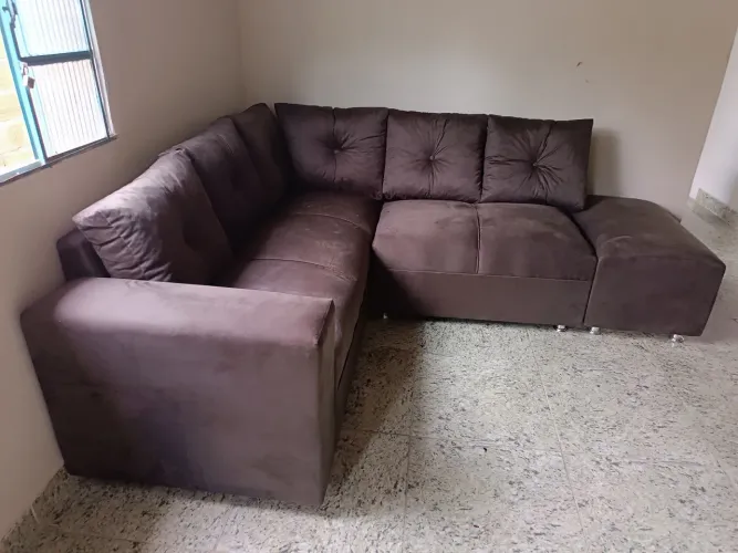 Sofá de Canto em Suede Marrom
