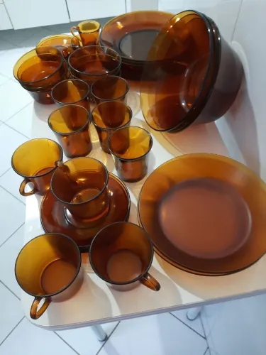 Conjunto de louças Duralex