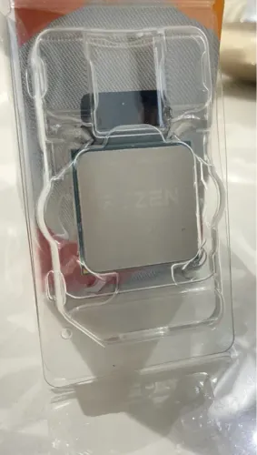 Ryzen 3 pro 4350g (vem com cooler amd!!)