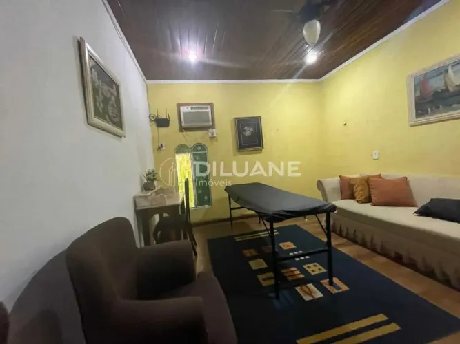 Casa - / Comercial / Botafogo
