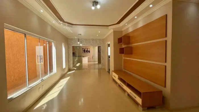 Casa em Condomínio à venda, 3 quartos, 1 suíte, 4 vagas, Parque Residencial Roland - Limei