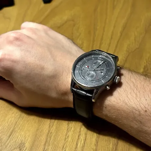 Relógio Tommy Hilfiger Preto - Masculino [Modelo 1791401]