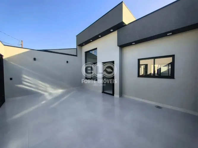 Casa á Venda no bairro Jardim dos Colibris em Indaiatuba SP