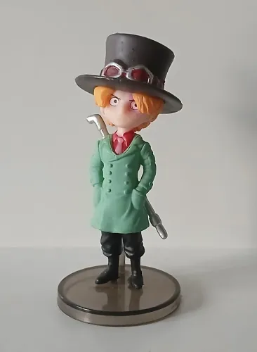 BONECO ACTION FIGURE MINIATURA ONE PIECE SABO